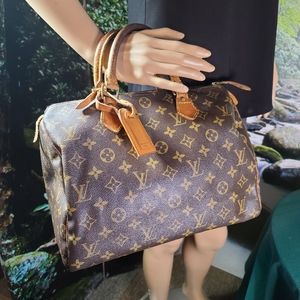 Louis Vuitton Speedy 30